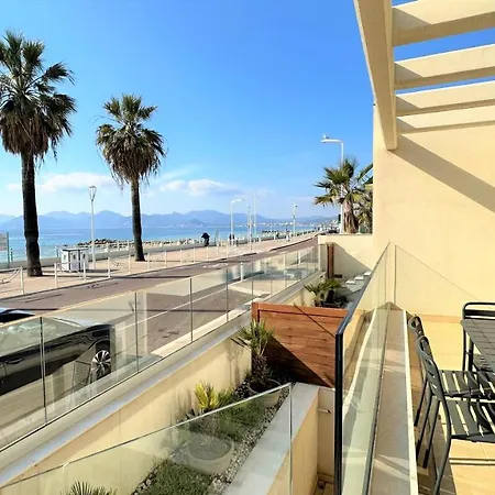 Le Midi 8 By Estates Apartment Cannes