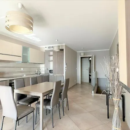 Apartment Le Midi 8 By Estates